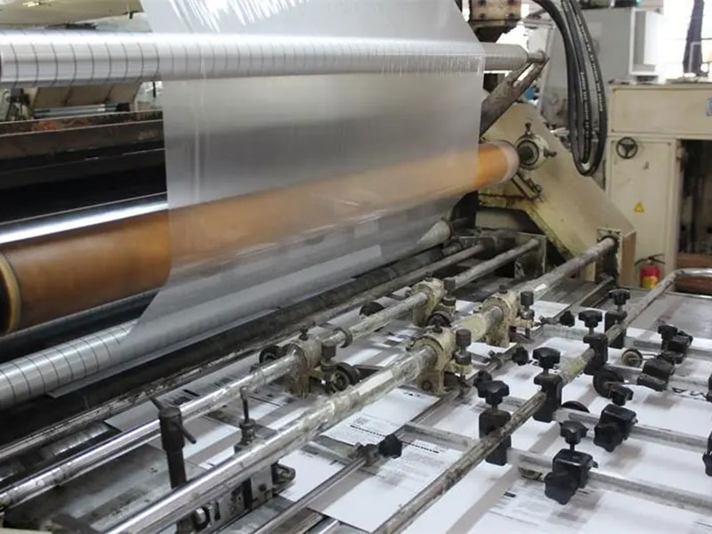 覆膜在印刷行業(yè)中的作用 覆膜在印刷行業(yè)中的作用